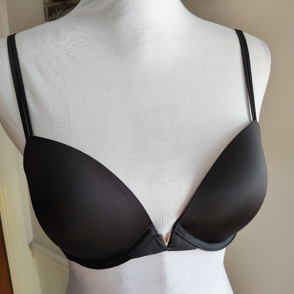 Victoria's Secret Dark Grey Push-up Bra Sz 32D